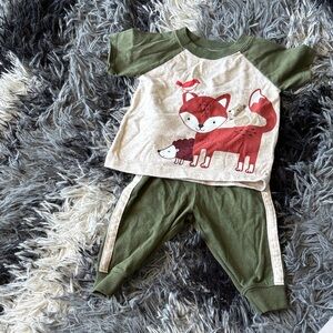 Garanimals Green and Cream Fox Pajama Set
